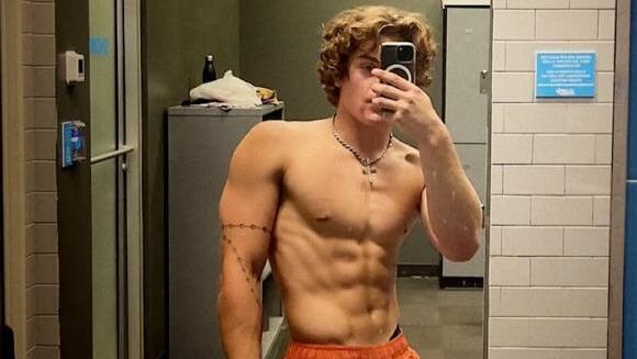 סטיבן (ספנסר) פיטמן. צובר מעריצים