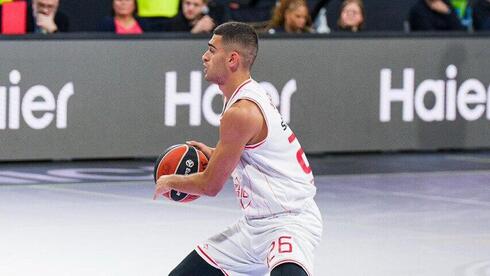 שחקן הפועל ת"א ים מדר