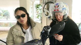 דניאל עמית ואמילי דמארי לאחר האירוסין