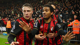 אמין אדלי חוגג מול ליברפול