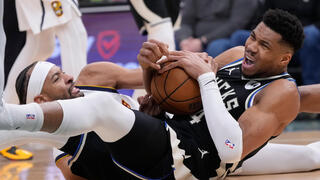 שחקן מילווקי באקס יאניס אנדטוקומבו