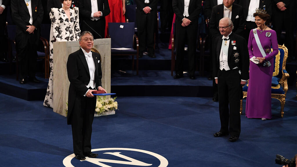 קאזואו אישיגורו במעמד קבלת פרס נובל ב-2017