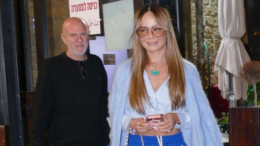 בזמן שהיא המשיכה הלאה - היחסים עם האקס ממשיכים לעניין את העוקבים