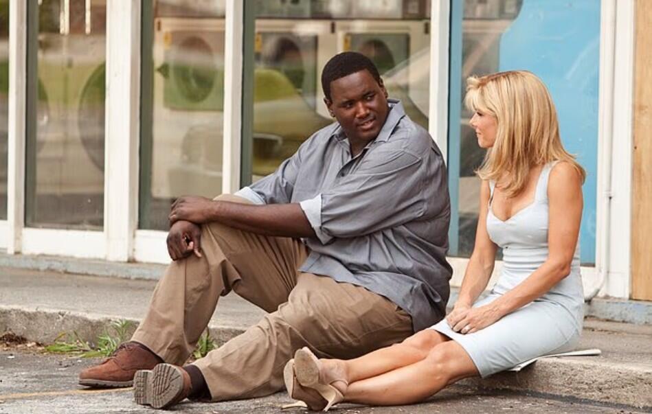 קווינטון ארון וסנדרה בולוק, מתוך "הזדמנות שנייה" (צילום מסך) קווינטון ארון סנדרה בולוק, מתוך "הזדמנות שנייה"