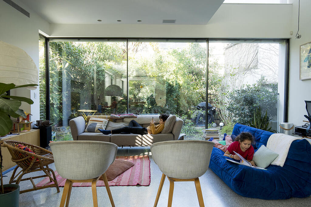 מסדרת הבתים שגרמה לי להתאהב בבלגן, שירלי אבנון קרייזל