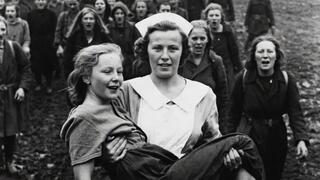 התמונה הזו "מהשואה" היא פייק, וזה מסוכן