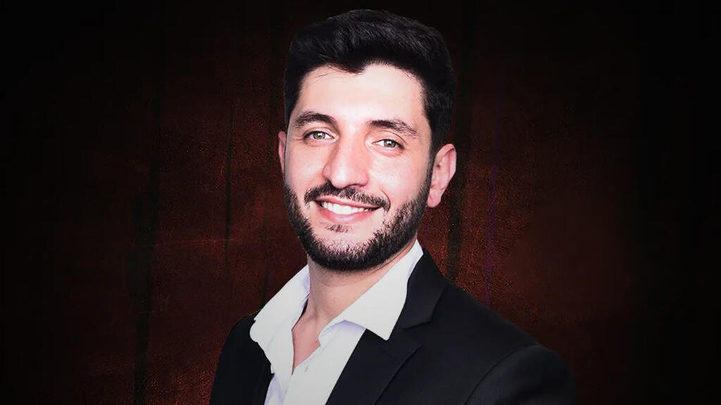 Тенор Стас Давыдов (Фото: Ори Элькаям) Тенор Стас Давыдов