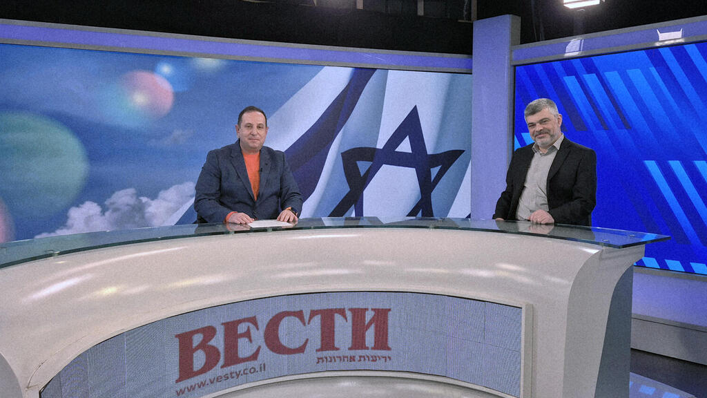 В студии "Вестей" Симон Шехтер и журналист Игорь Молдавский Симон Шехтер, сценарист и режиссер