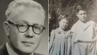 אדריאנה טורק בילדותה עם אחיה, לצד תמונתו של אביה