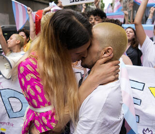 גברים שנמשכים לטרנסיות