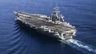 נושאת מטוסים של ארה"ב אברהם לינקולן ארכיון 2022 ב ים סין הדרומי