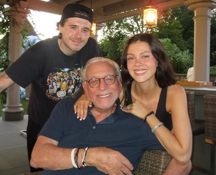 "אבוש, אנחנו תיכף בראשון לחודש, העברת לי כבר כסף?". ברוקלין בקהאם, ניקולה פלץ ואביה, נלסון פלץ (צילום: אינסטגרם) ברוקלין בקהאם ניקולה פלץ