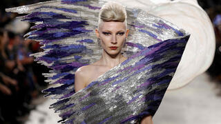 תצוגת הוט קוטור לאביב-קיץ 2026 של ראול מישארה בפריז