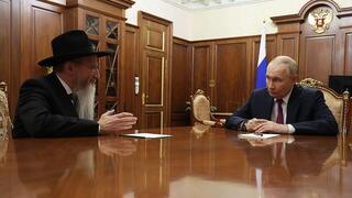 פגישת רבה הראשי של רוסיה, הרב בערל לאזאר, עם נשיא רוסיה ולדימיר פוטין