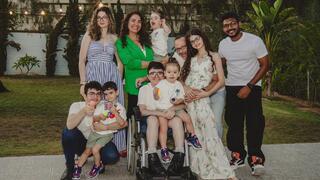 לגדל 7 ילדים: "אנשים שואלים אם אנחנו דתיים"