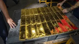 הטבעת מטילי זהב