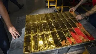 הטבעת מטילי זהב