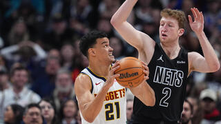 ג'ונס מול וולף