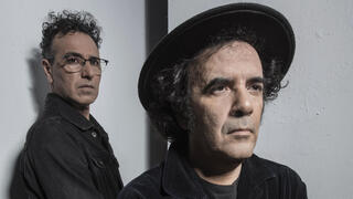 יורם חזן (מימין) ורן אלמליח מלהקת כנסיית השכל