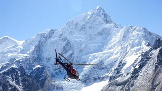 מסוק חילוץ בשמי ההימלאיה
