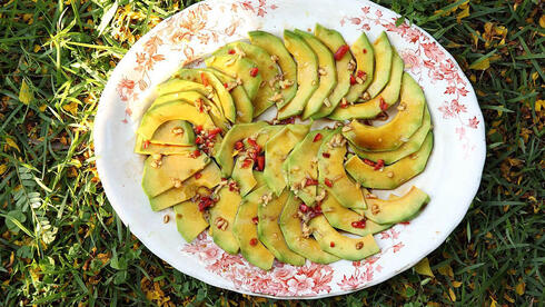 סשימי של אבוקדו בסויה וג'ינג'ר