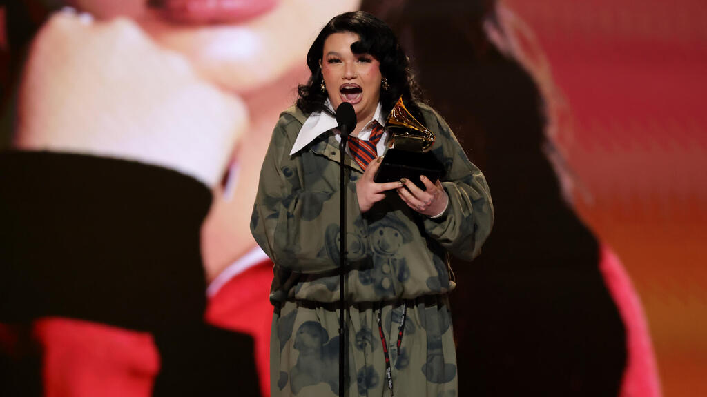 לולה יאנג בטקס פרסי הגראמי 2026