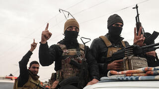 כוחותיו של נשיא סוריה א-רע שנכנסו לעיר אל-חסכה חסכה באזור שהיה עד כה בשליטת כורדים מ- SDF