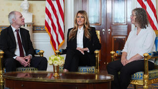 "אין הוקוס פוקוס שמשכיח את מה שחוזר בסיוטים"