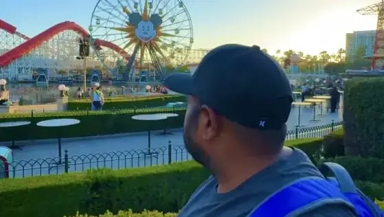 ניל האק בדיסנילנד