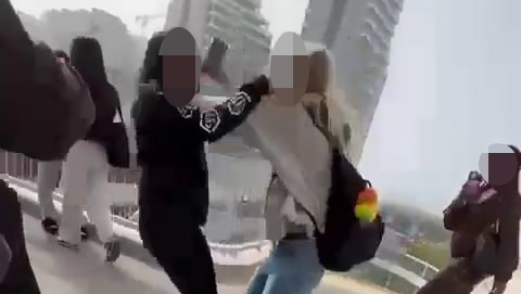 תיעוד התקיפה בחטיבת הביניים בנתניה