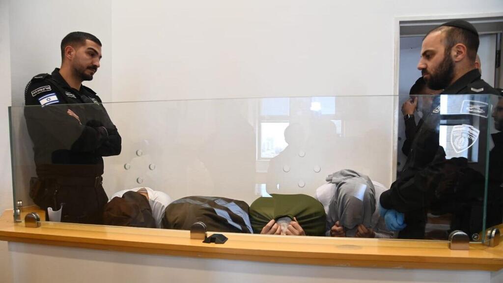 Обвиняемые в суде Беэр-Шев (Фото: Герцль Йосеф) הנאשמים בבית המשפט