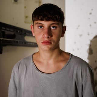 יגיל יעקב, שורד השבי, חוזר לקיבוץ ניר עוז 