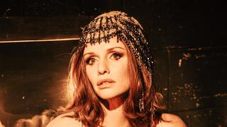 חני פירסטנברג, לקראת "קברט" בקאמרי