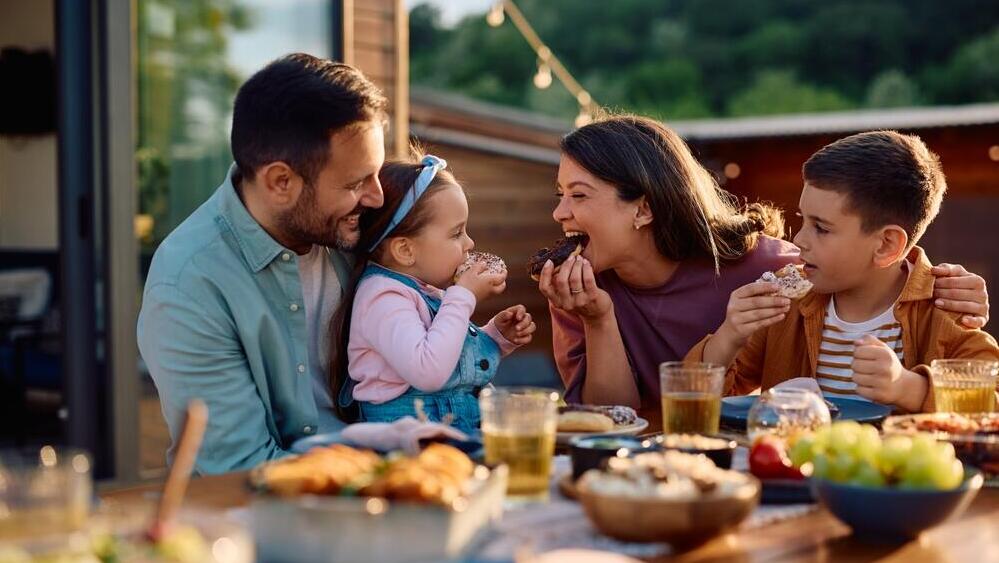 הורות משפחה הורים צעירים