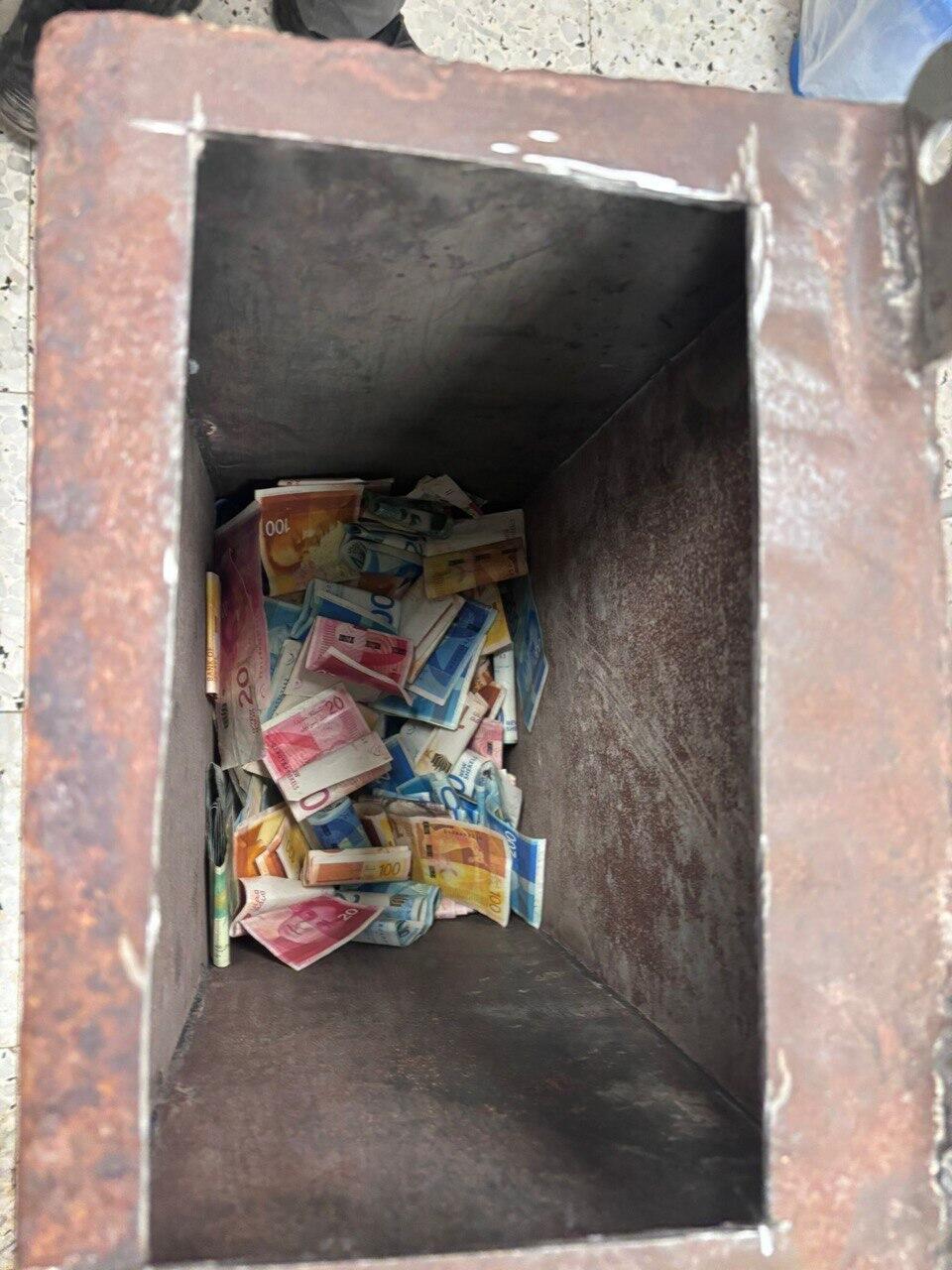 כסף מזומן שנתפס בלוד על ידי המשטרה