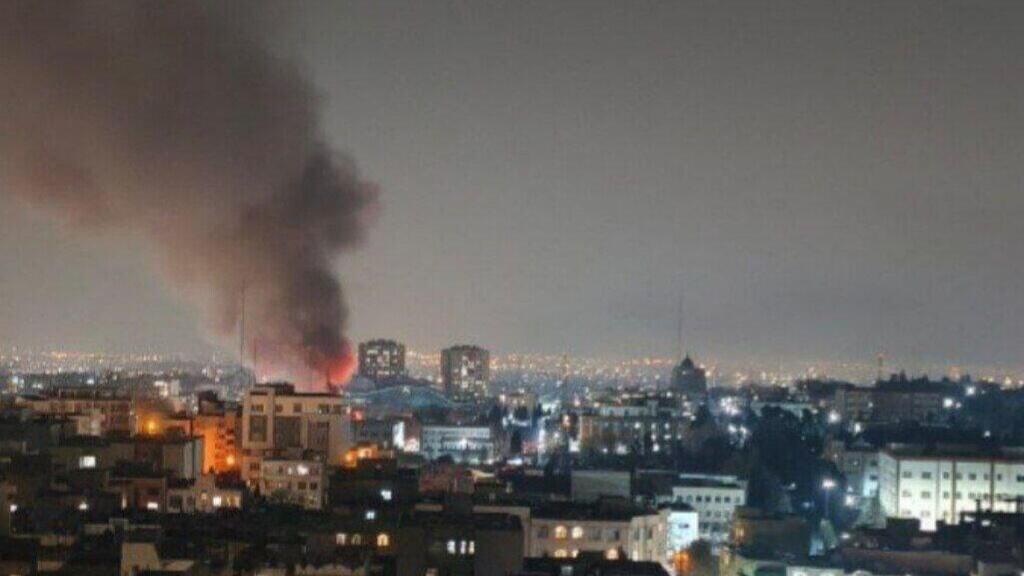 שריפה פרצה בנגריה בטהרן