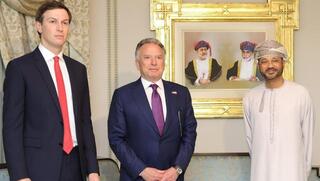 עבאס עראקצ'י, סטיב ויטקופף וג'ארד קושנר בשיחות התייעצות בעניין הגרעין האיראני ומו"מ עם ארה"ב בעומאן