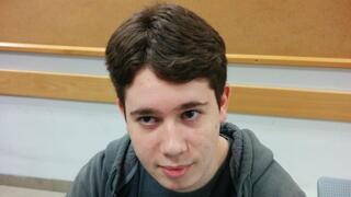 סרן תומר אייגס הוא הקמ"ן שמת בתאו בכלא ב-2021