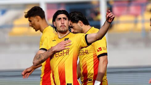 שחקן לצ'ה עומרי גאנדלמן