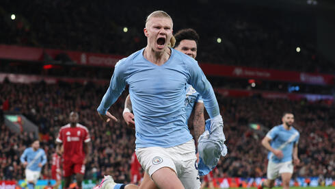 שחקן מנצ'סטר סיטי ארלינג הולאנד