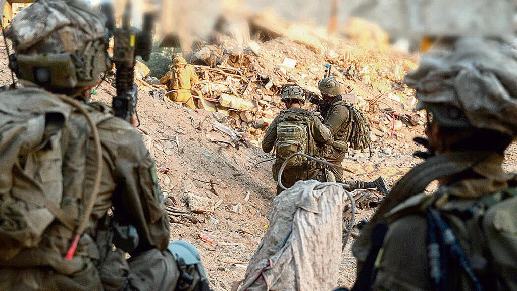 "למעלה שכחו שיש ברגע זה אלפי חיילי מילואים בשטח אויב, בסכנה תמידית, גם אם הם לא מתמרנים". כעס גובר בקרב מפקדי המילואים | צילום: דובר צה"ל