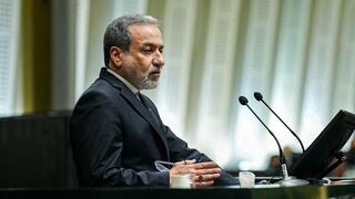 עבאס עראקצ'י ועבד א-רחים מוסאווי