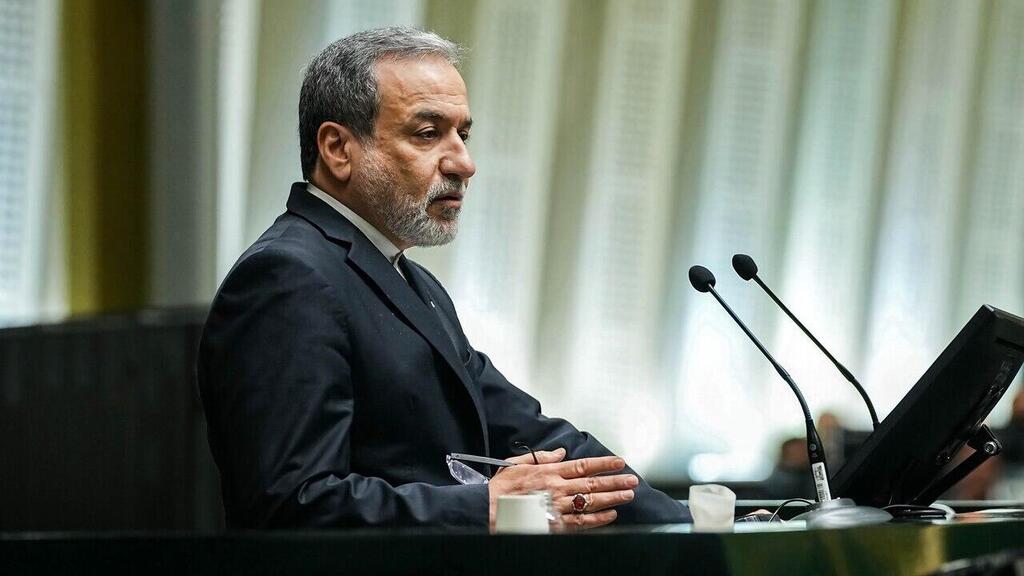 עבאס עראקצ'י ועבד א-רחים מוסאווי