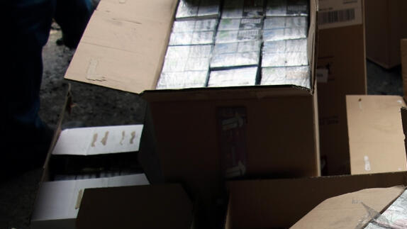 Контрабанда сигарет 