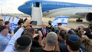 ראש הממשלה בנימין נתניהו לפני המראתו לביקור מדיני בוושינגטון