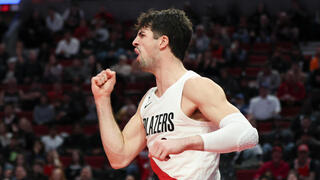 דני אבדיה מול ופילדלפיה 