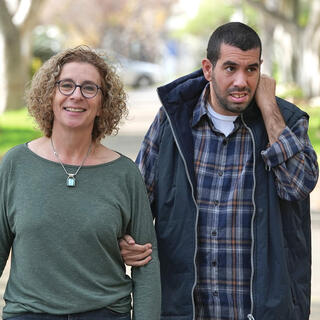 אביגיל פידלר ובנה אסף