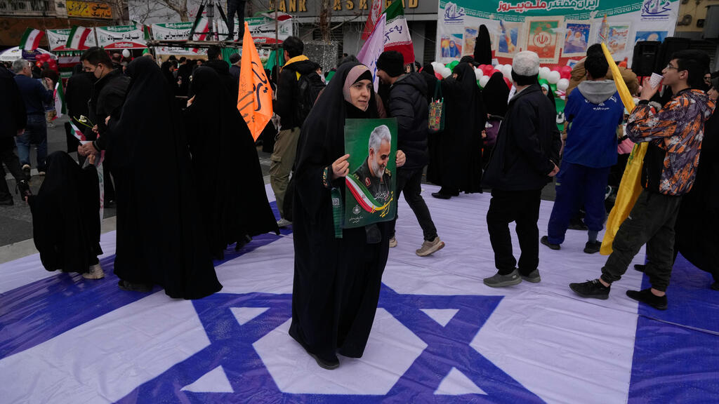 אירועי יום השנה למהפכה האיסאמית באיראן