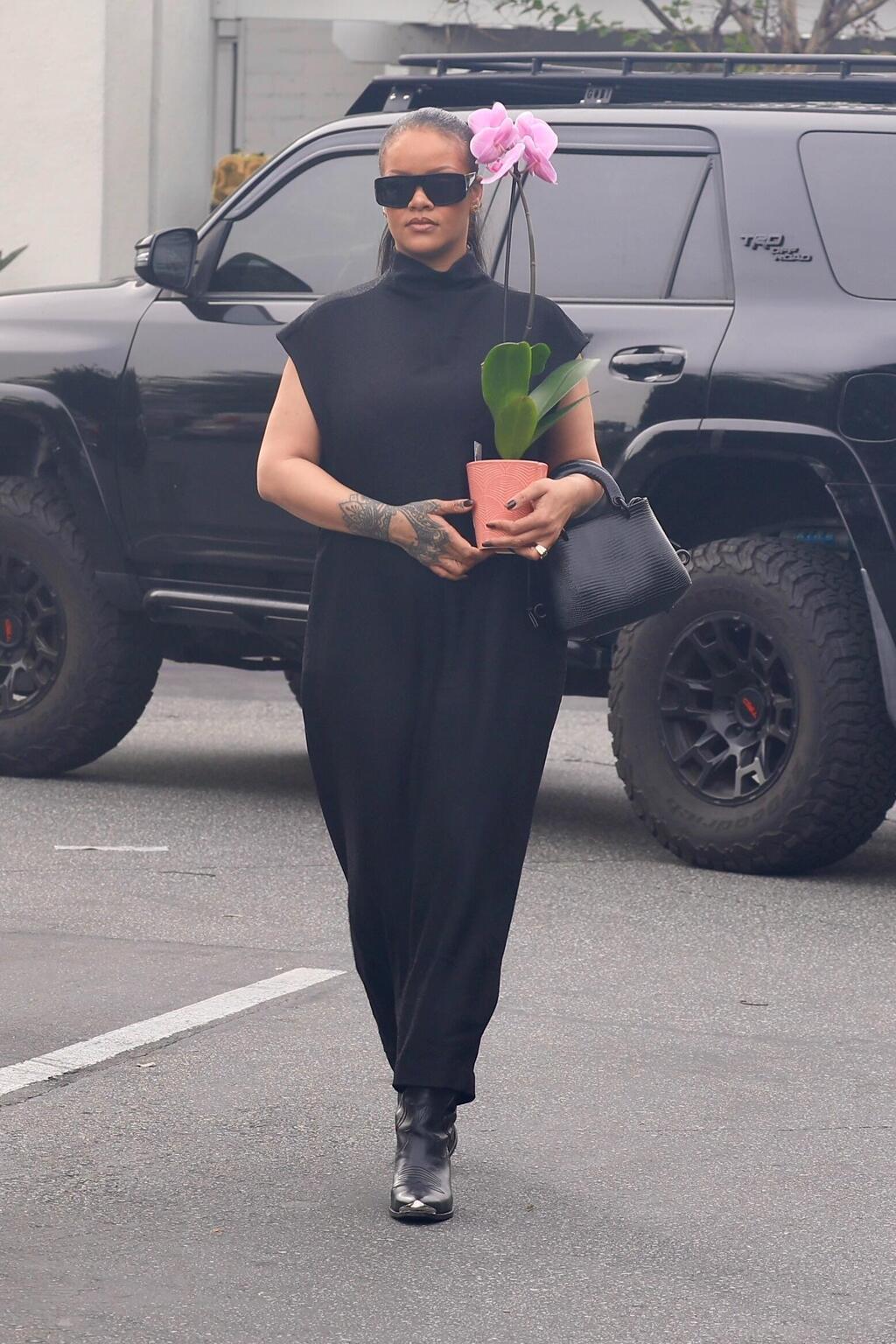 ריהאנה בסופר