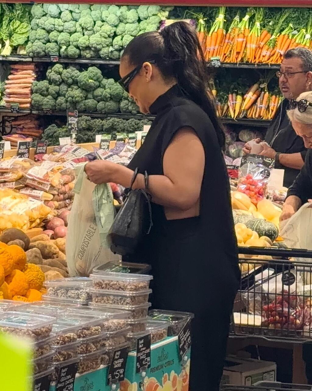 ריהאנה בסופר